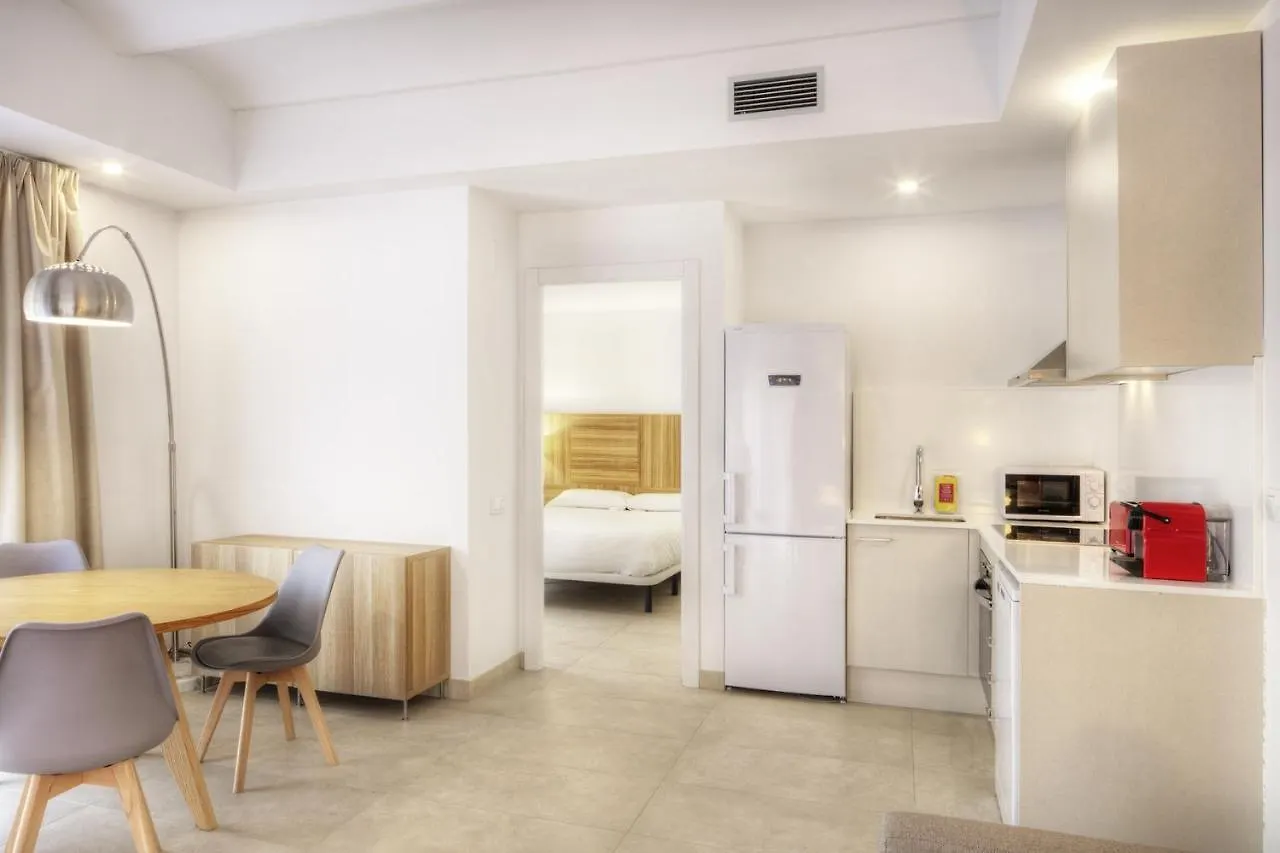 Apartaments Lauria تاراغونا