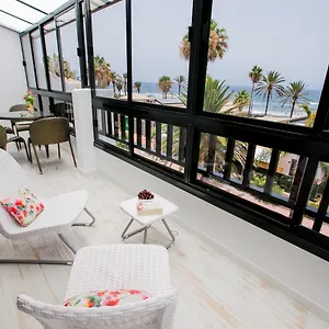 https://apartment-santiago-playa-de-las-americas-tenerife.in-canary-islands.com