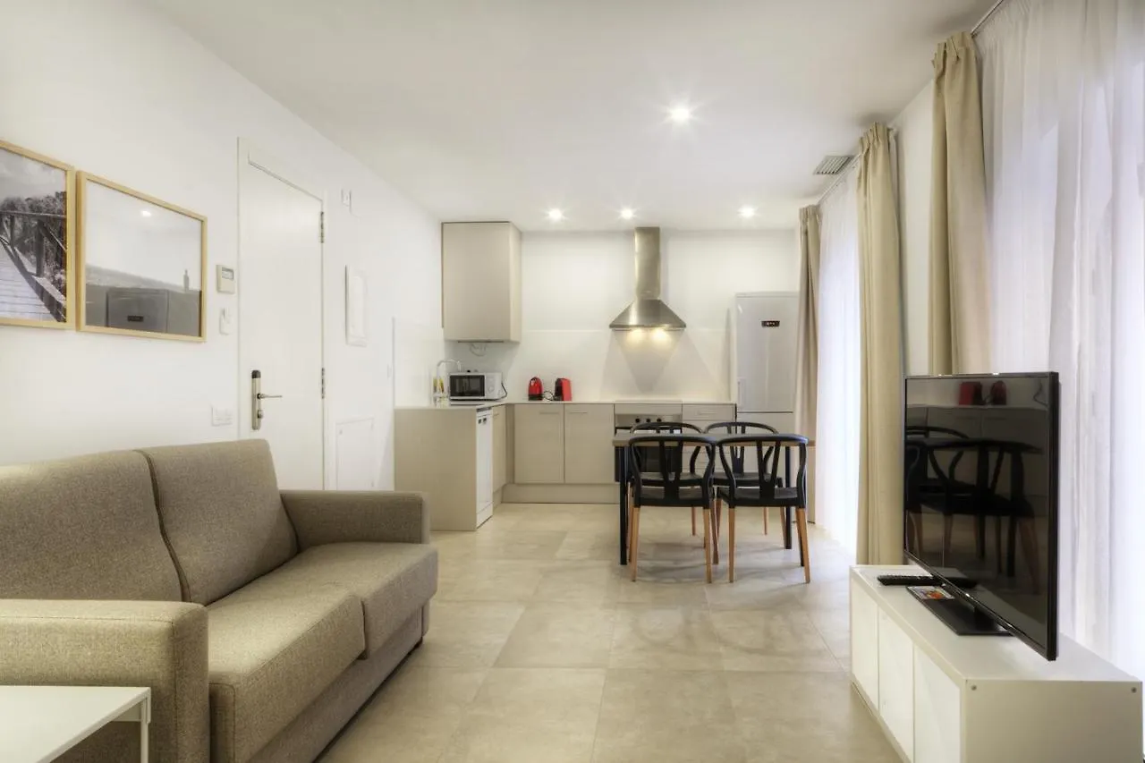 Apartaments Lauria Tarragona Apartment